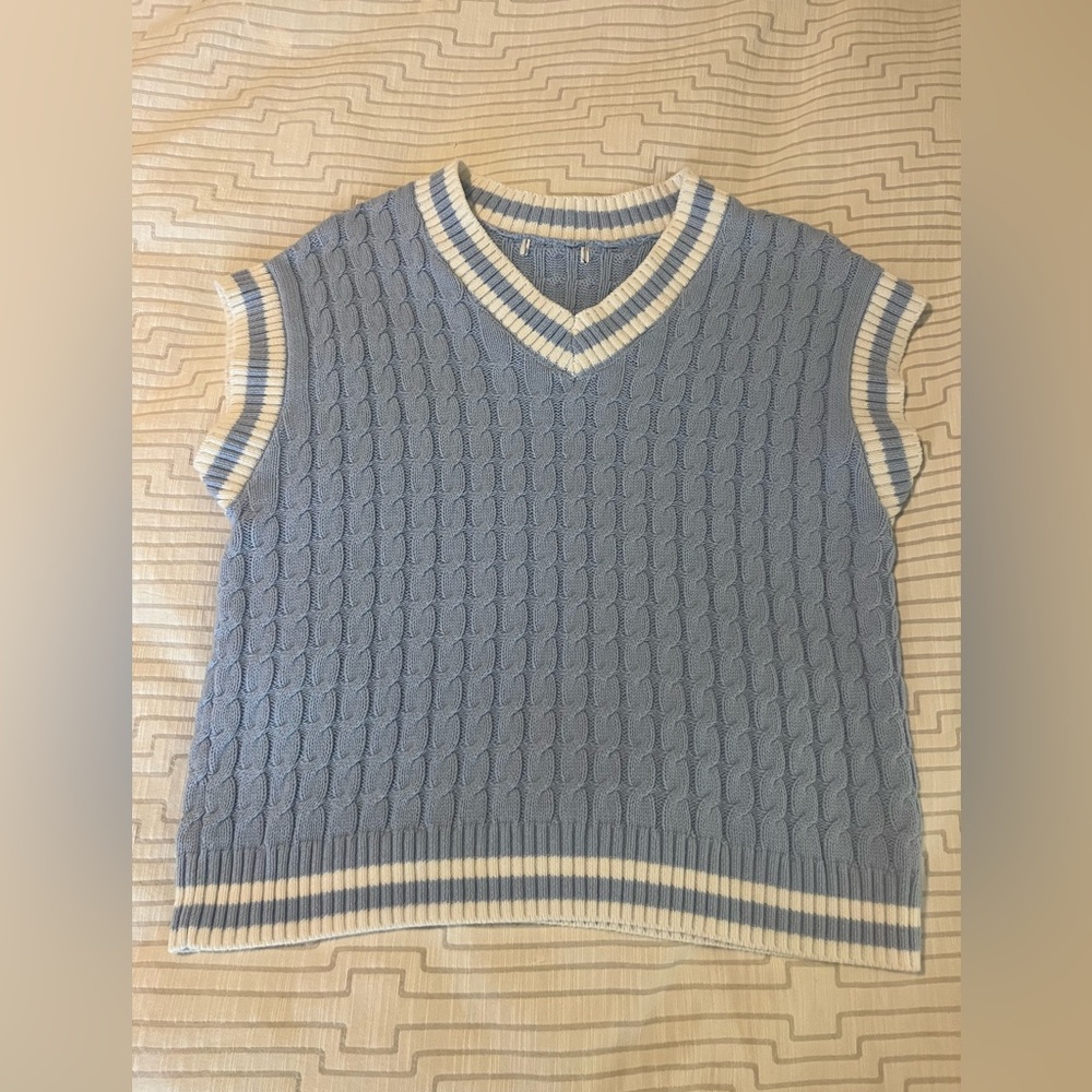 Classic Cable Knit V-Neck Sweater Vest - Blue